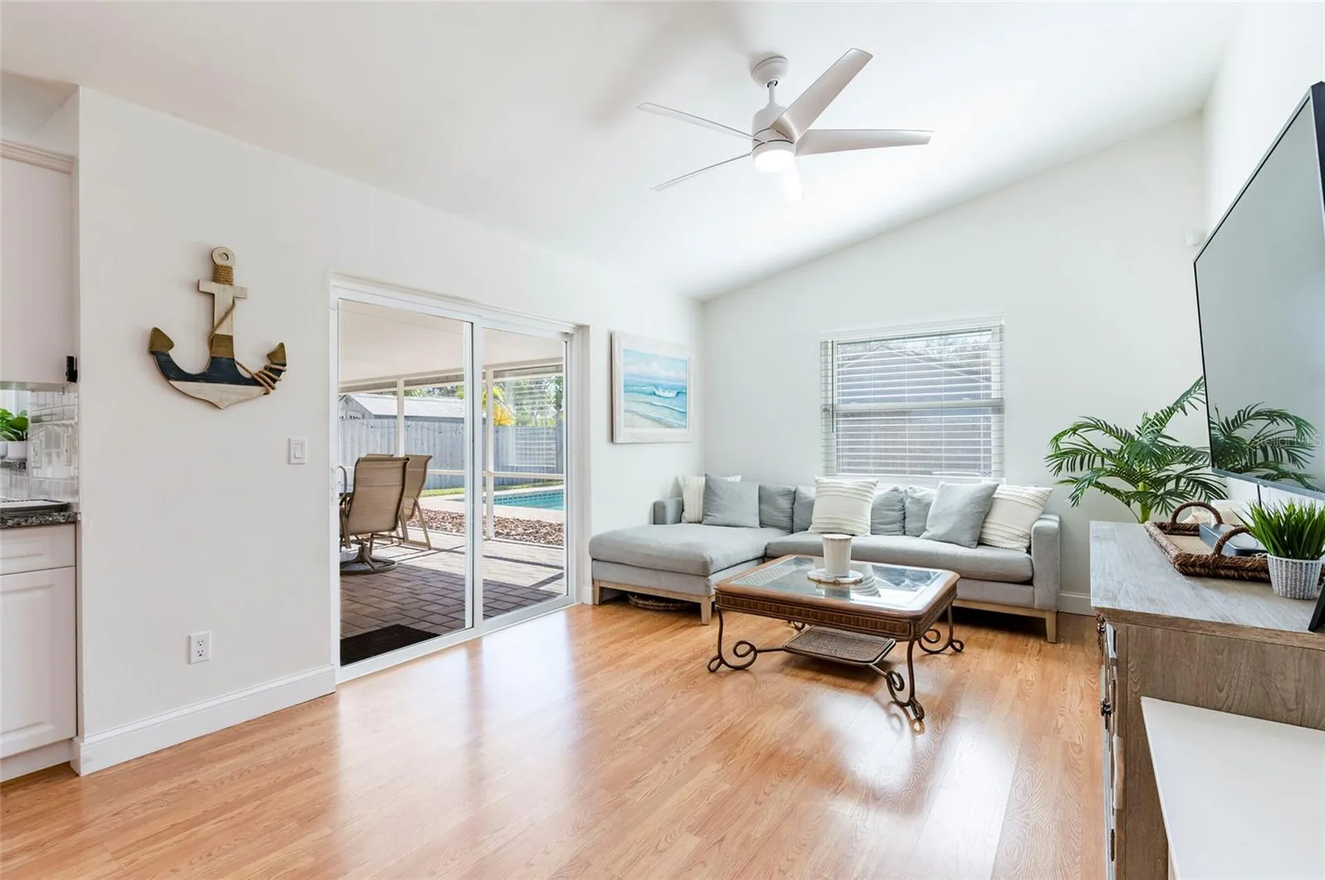 8194 124th Terrace Largo FL 33773