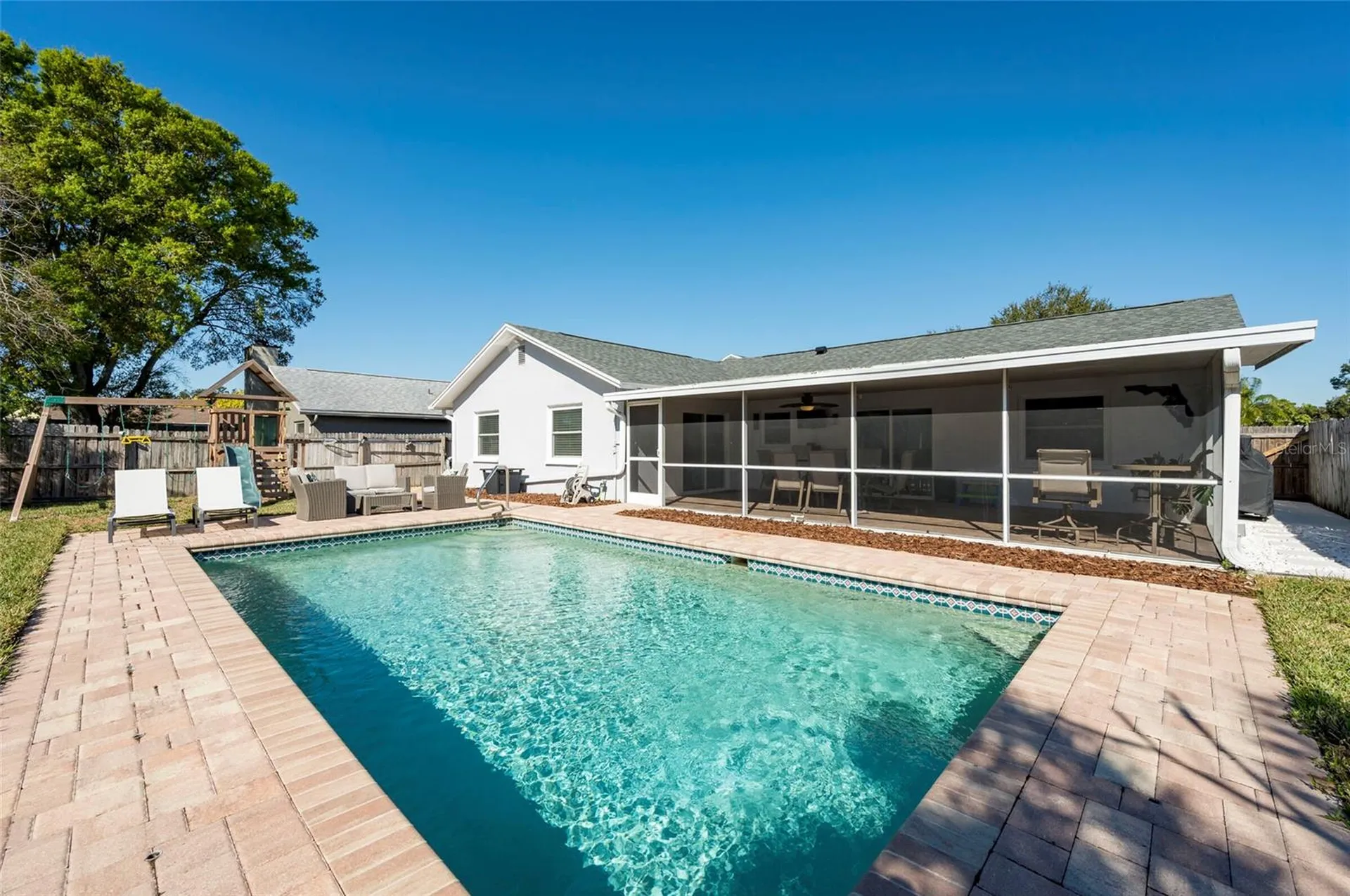 8194 124th Terrace Largo FL 33773