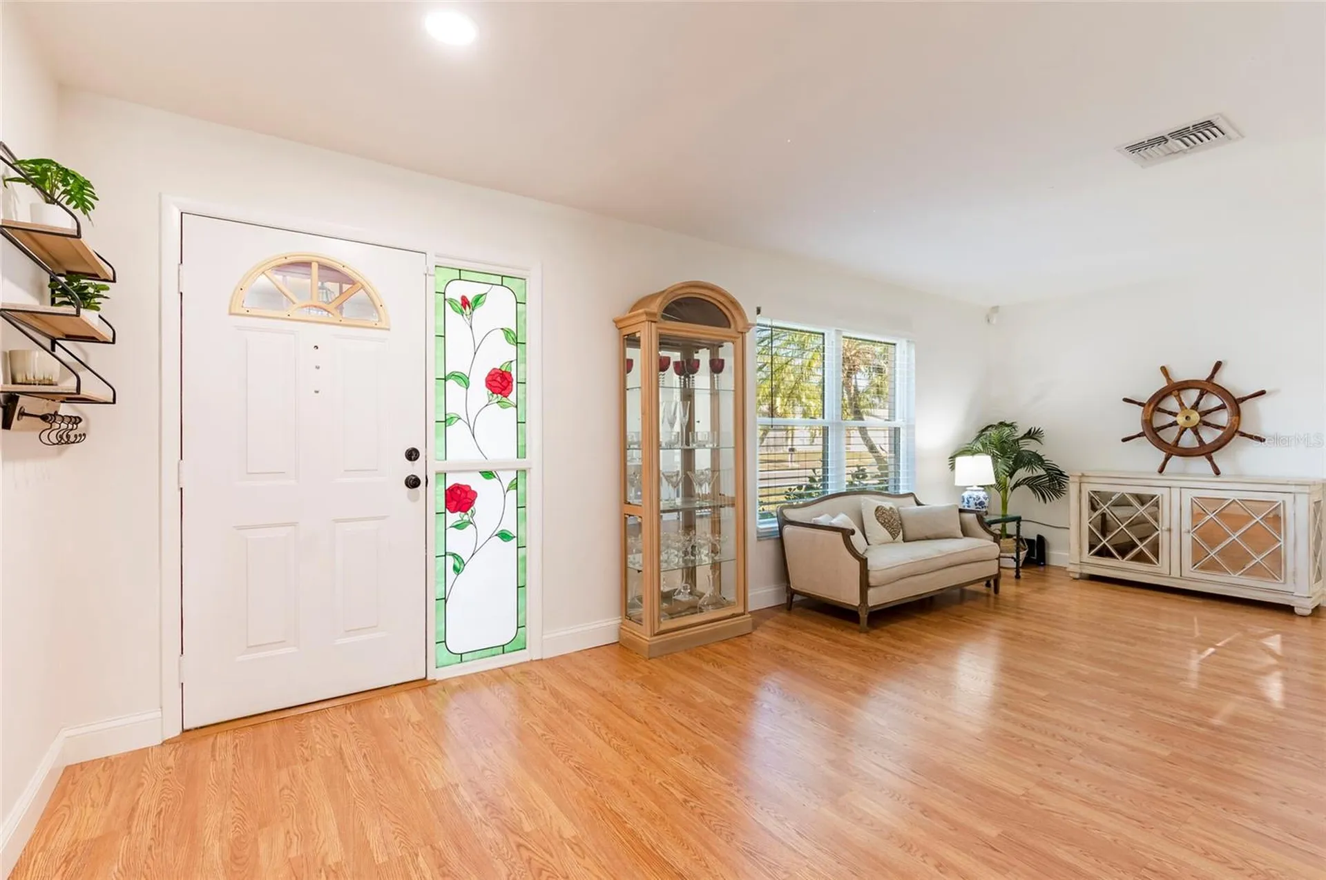 8194 124th Terrace Largo FL 33773