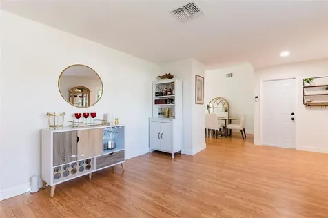 8194 124th Terrace Largo FL 33773