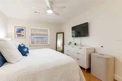 8194 124th Terrace Largo FL 33773
