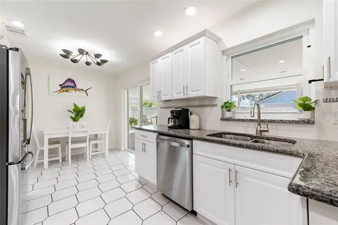 8194 124th Terrace Largo FL 33773