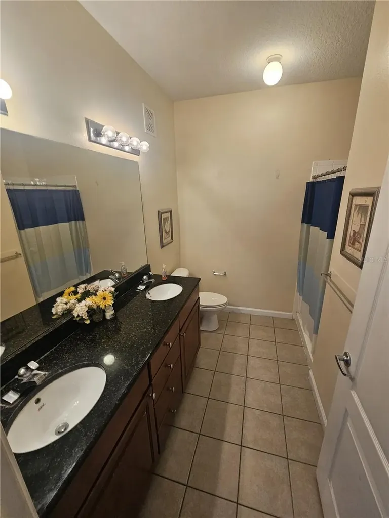 5255 Cane Island Loop Kissimmee FL 34746