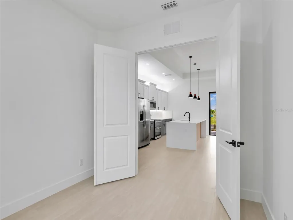 2001 NW 17th Place Cape Coral FL 33993