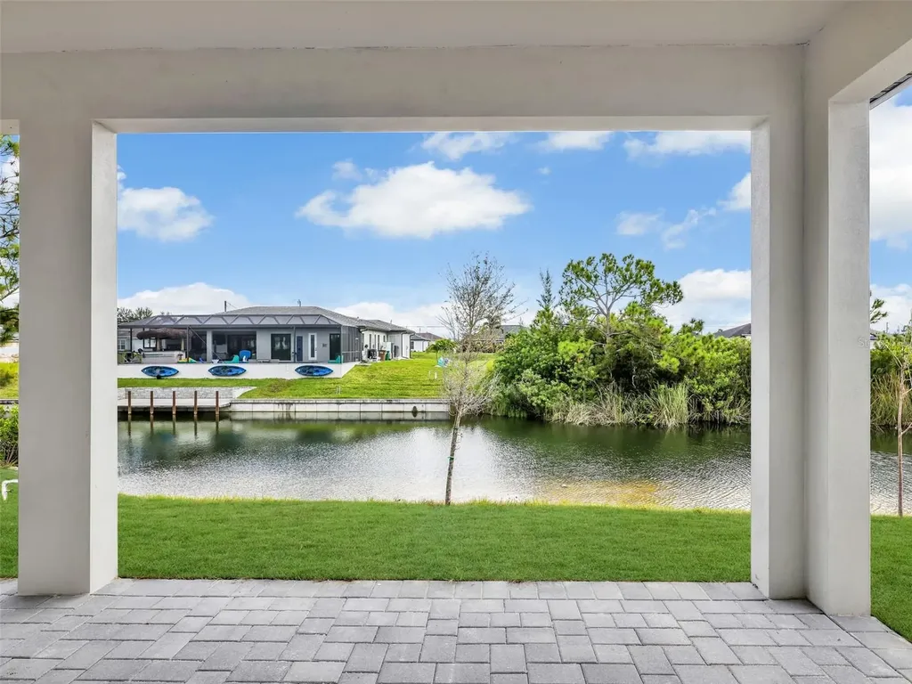 2001 NW 17th Place Cape Coral FL 33993