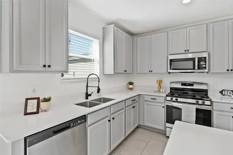 5712 Bristleleaf Court Leesburg FL 34748