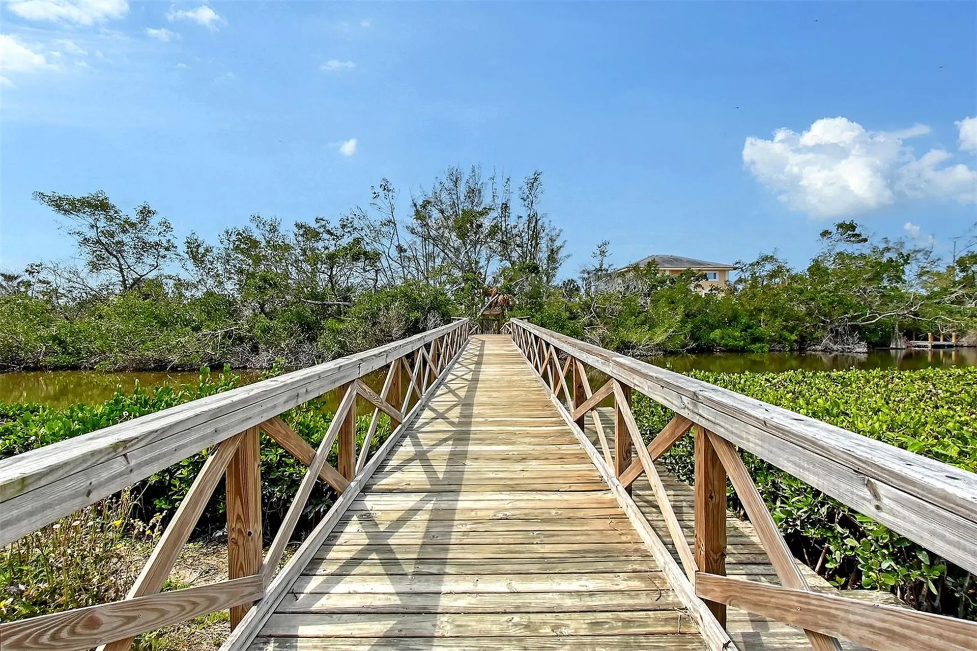 8504 Heron Lagoon Circle Sarasota FL 34242