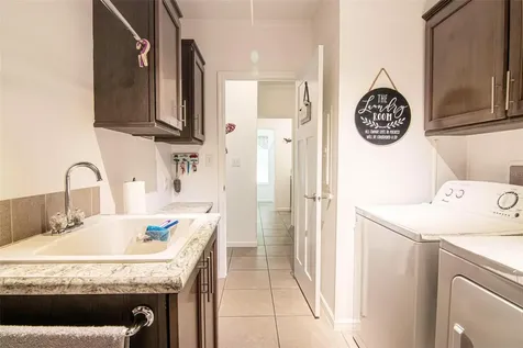 417 Snead Drive North Fort Myers FL 33903