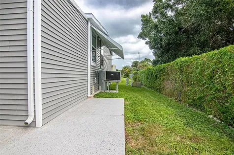 417 Snead Drive North Fort Myers FL 33903