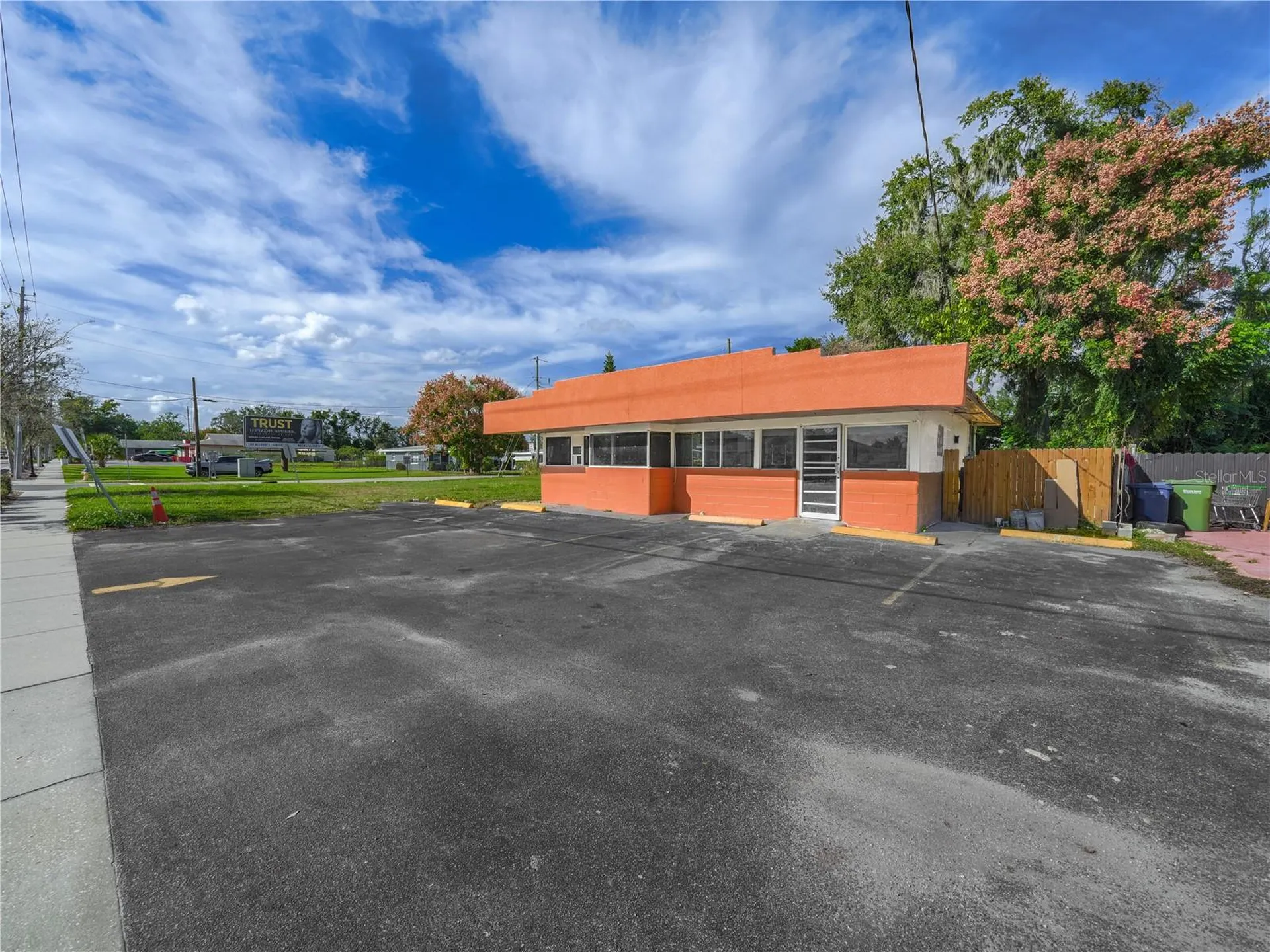 409 Martin Luther King Boulevard NE Winter Haven FL 33881