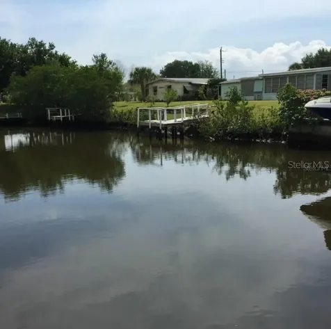 189 Poinsettia Circle NE Port Charlotte FL 33952