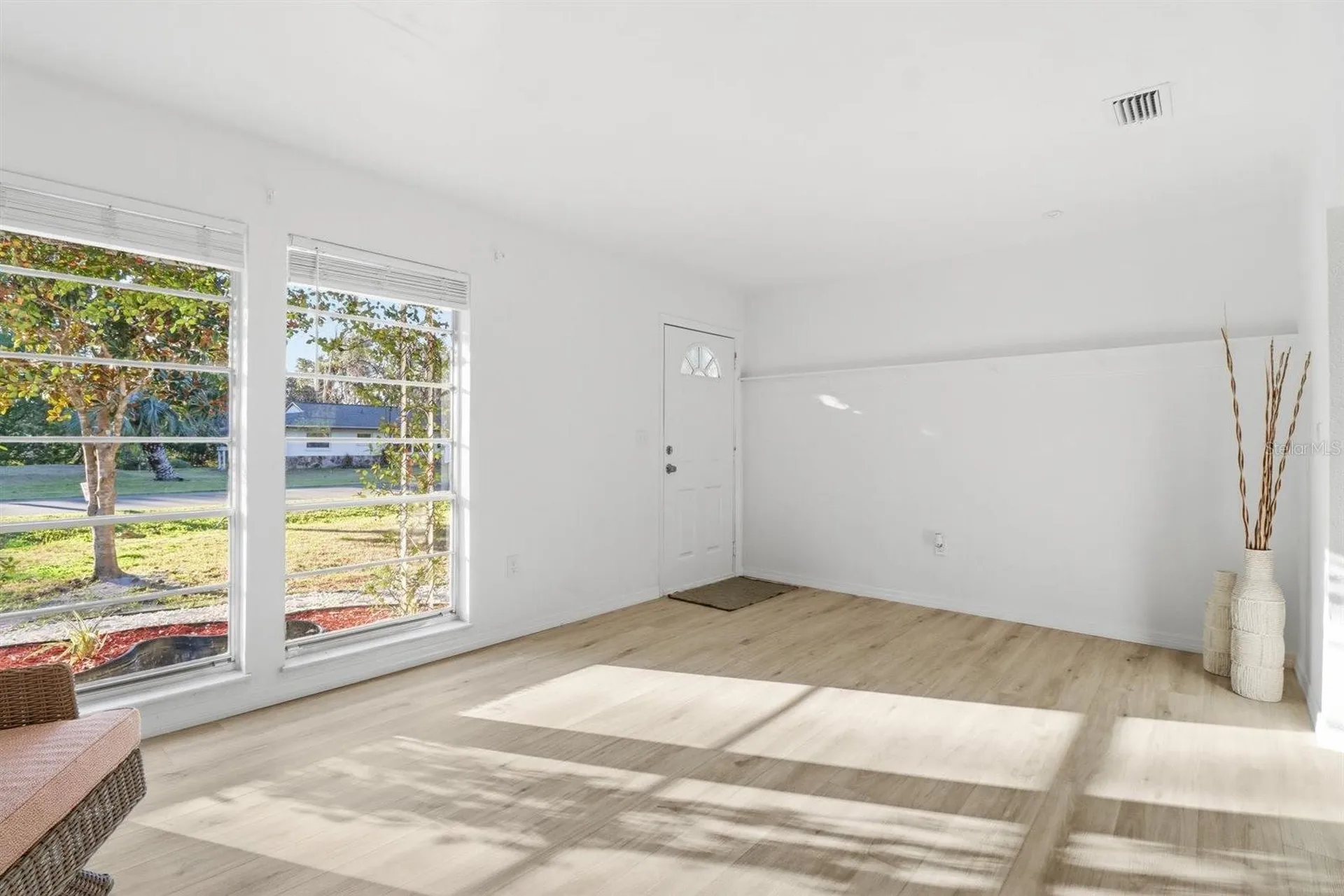 1045 N Fan Palm Point Crystal River FL 34429