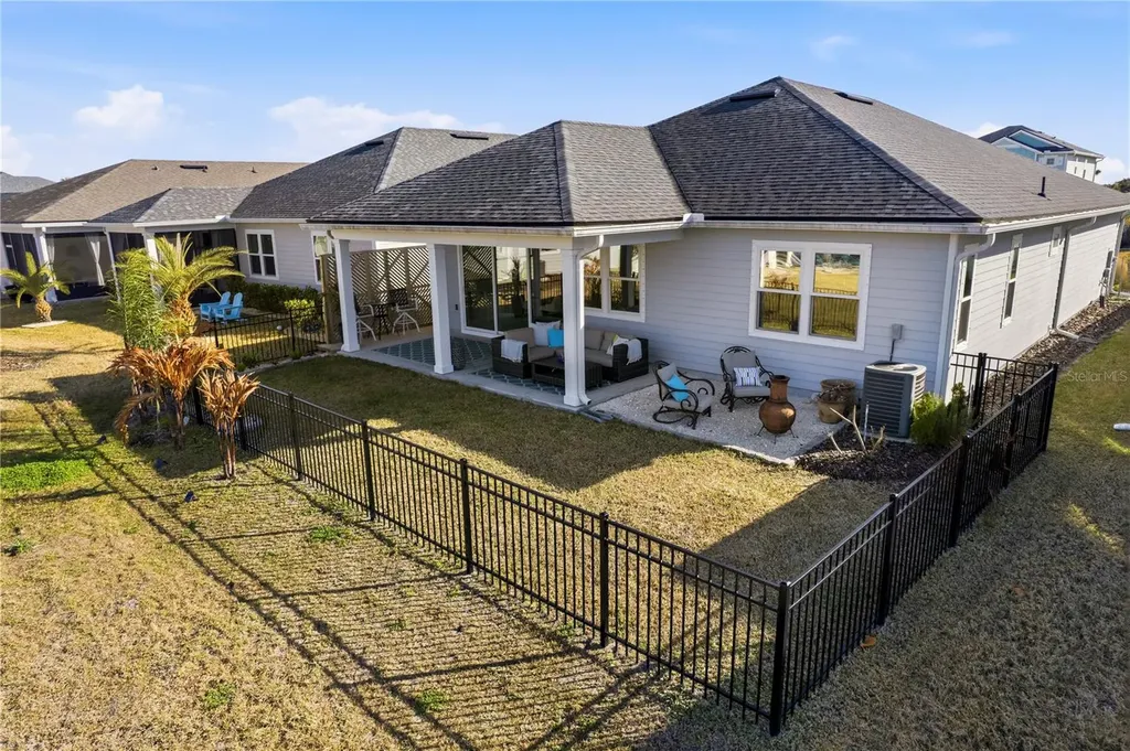 17 Los Lagos Boulevard Palm Coast FL 32137