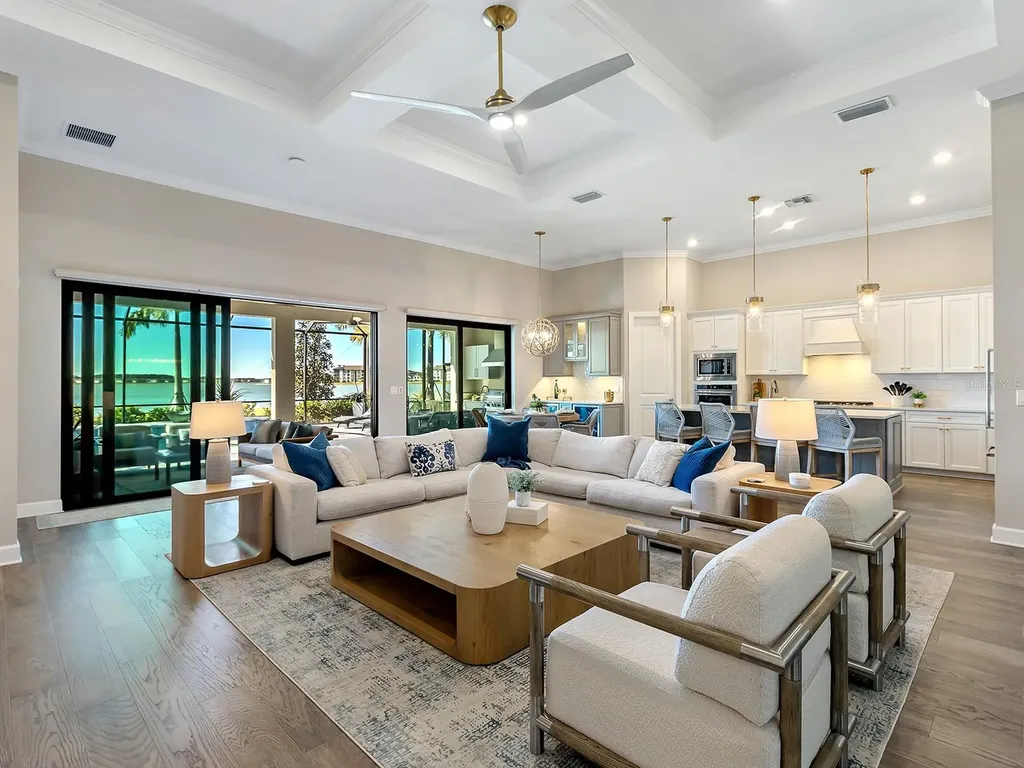 7949 Sunset Pines Drive Sarasota FL 34240
