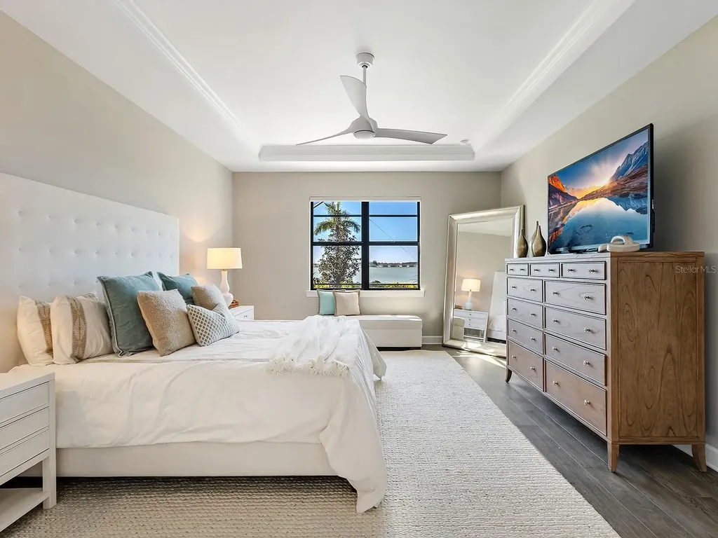 7949 Sunset Pines Drive Sarasota FL 34240