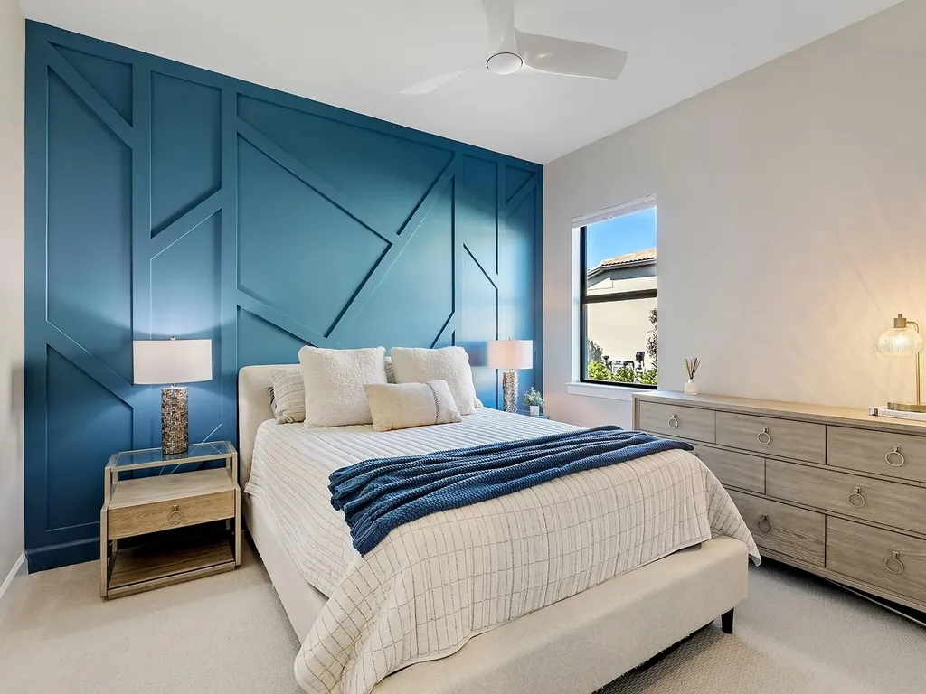 7949 Sunset Pines Drive Sarasota FL 34240