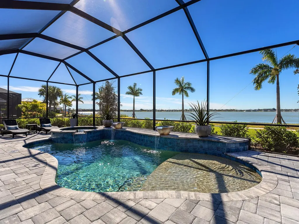 7949 Sunset Pines Drive Sarasota FL 34240