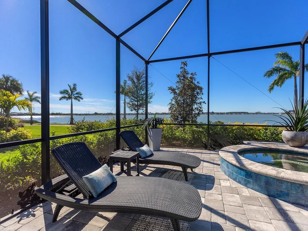 7949 Sunset Pines Drive Sarasota FL 34240