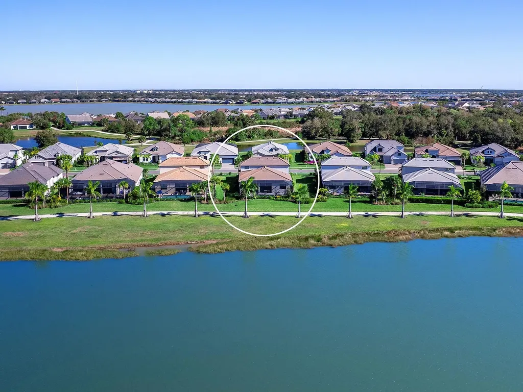 7949 Sunset Pines Drive Sarasota FL 34240