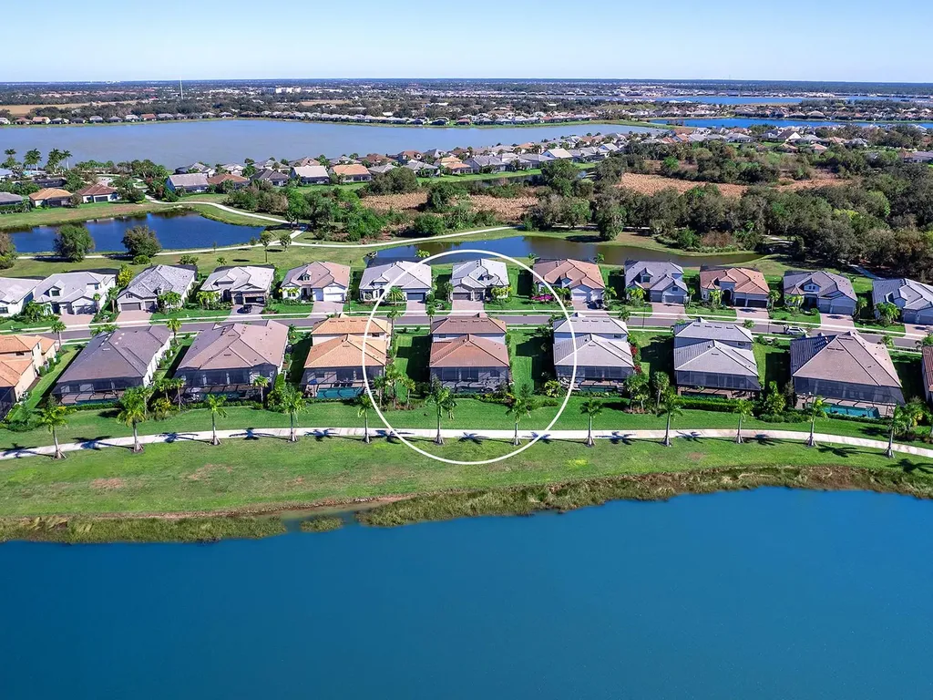 7949 Sunset Pines Drive Sarasota FL 34240