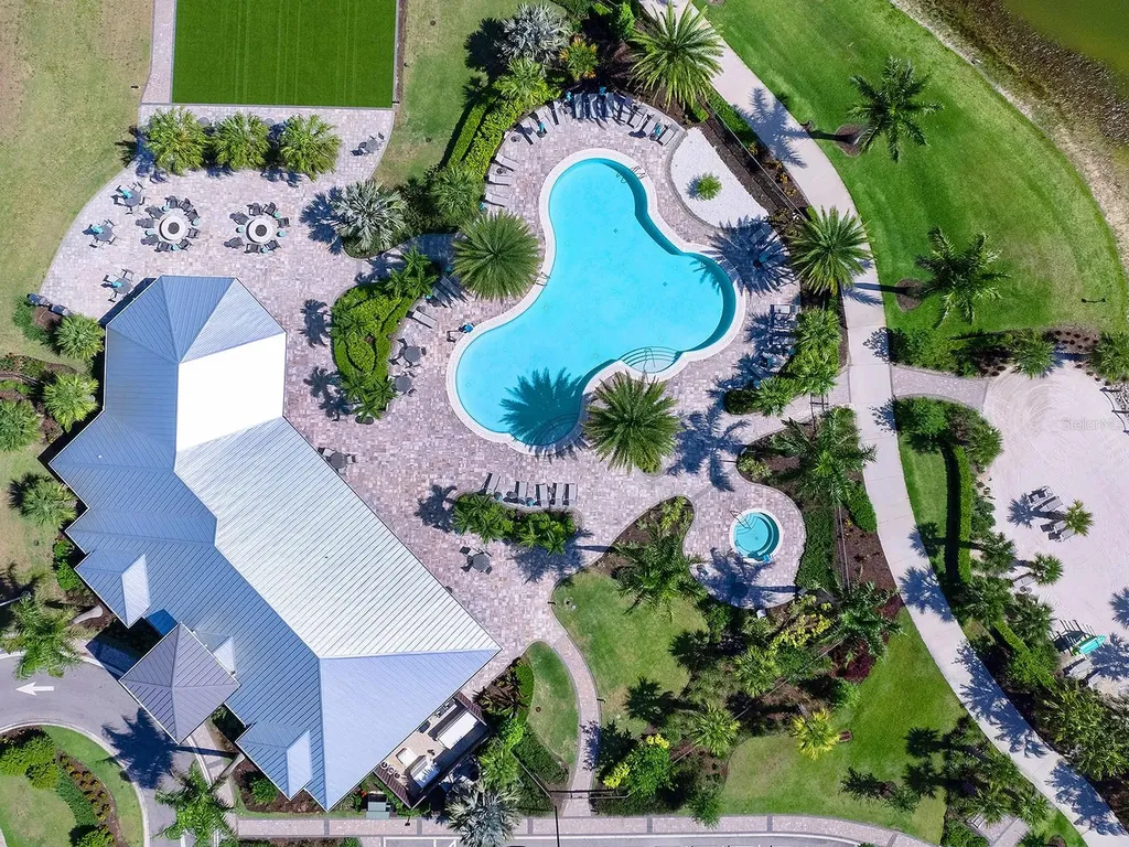 7949 Sunset Pines Drive Sarasota FL 34240