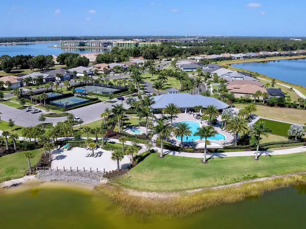 7949 Sunset Pines Drive Sarasota FL 34240