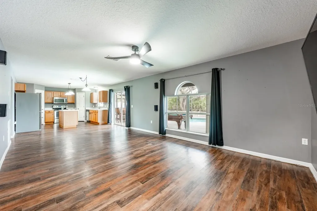 1930 Corner Glen Drive Orlando FL 32820