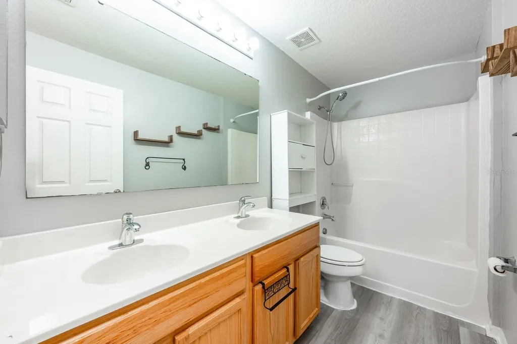 1930 Corner Glen Drive Orlando FL 32820