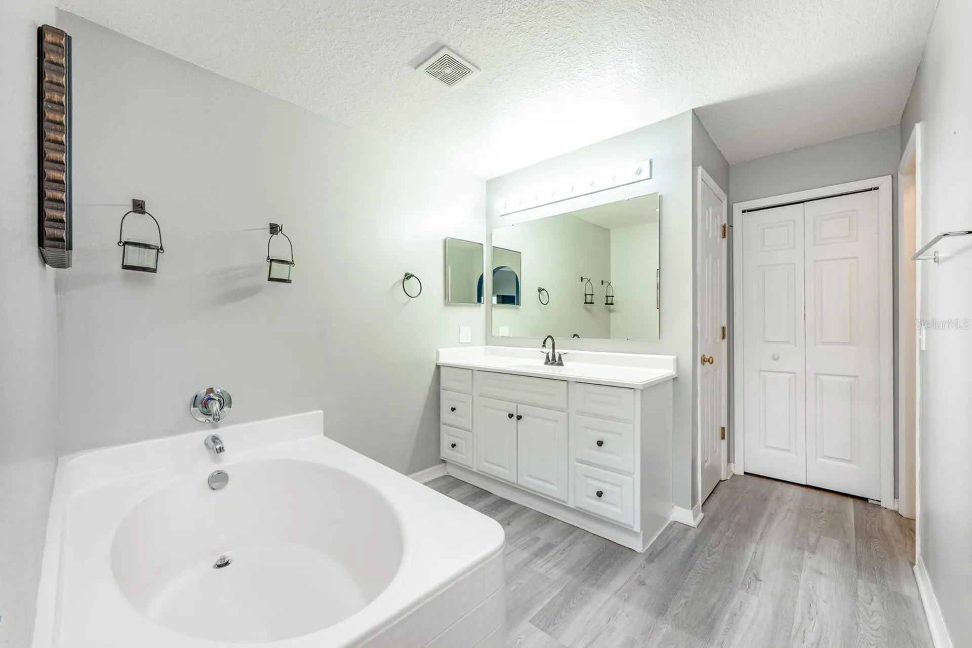 1930 Corner Glen Drive Orlando FL 32820
