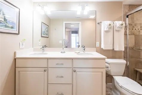 1055 W Peppertree Drive Sarasota FL 34242