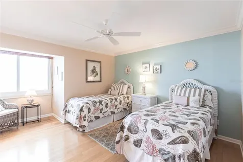 1055 W Peppertree Drive Sarasota FL 34242