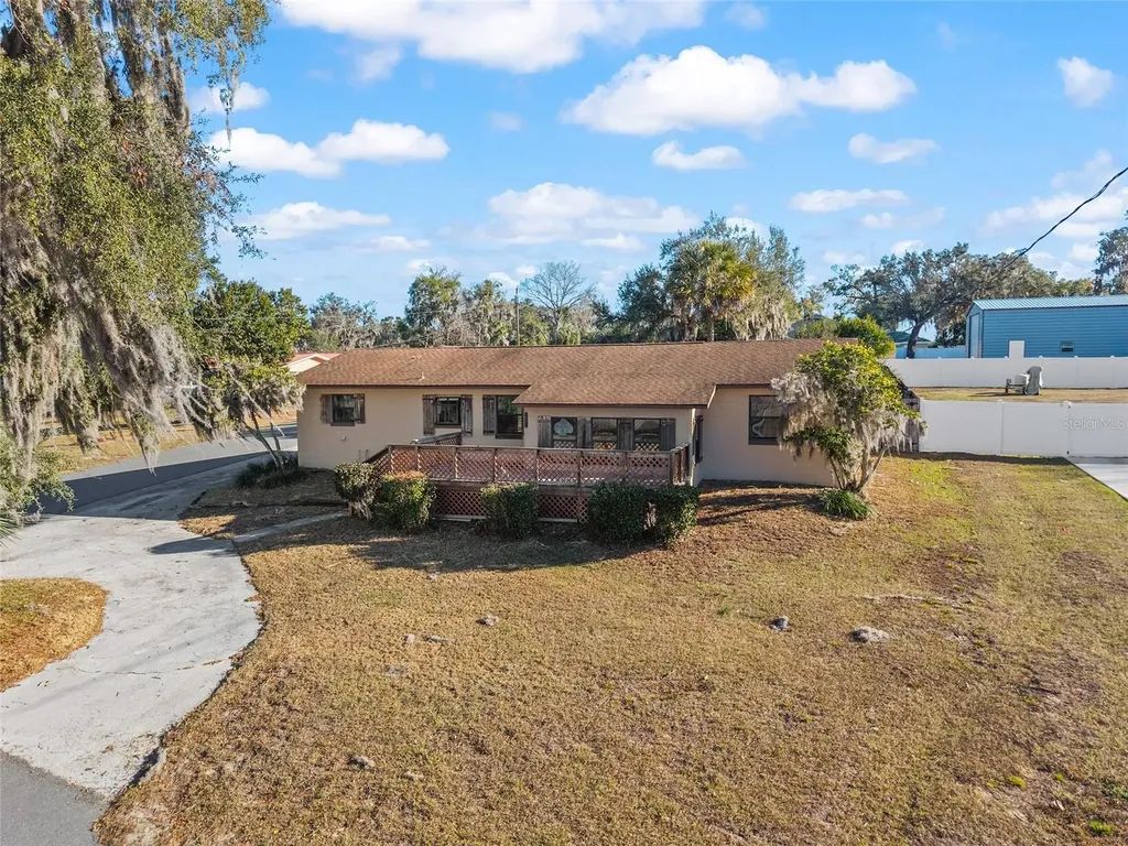 10577 SE 101st Avenue Road Belleview FL 34420