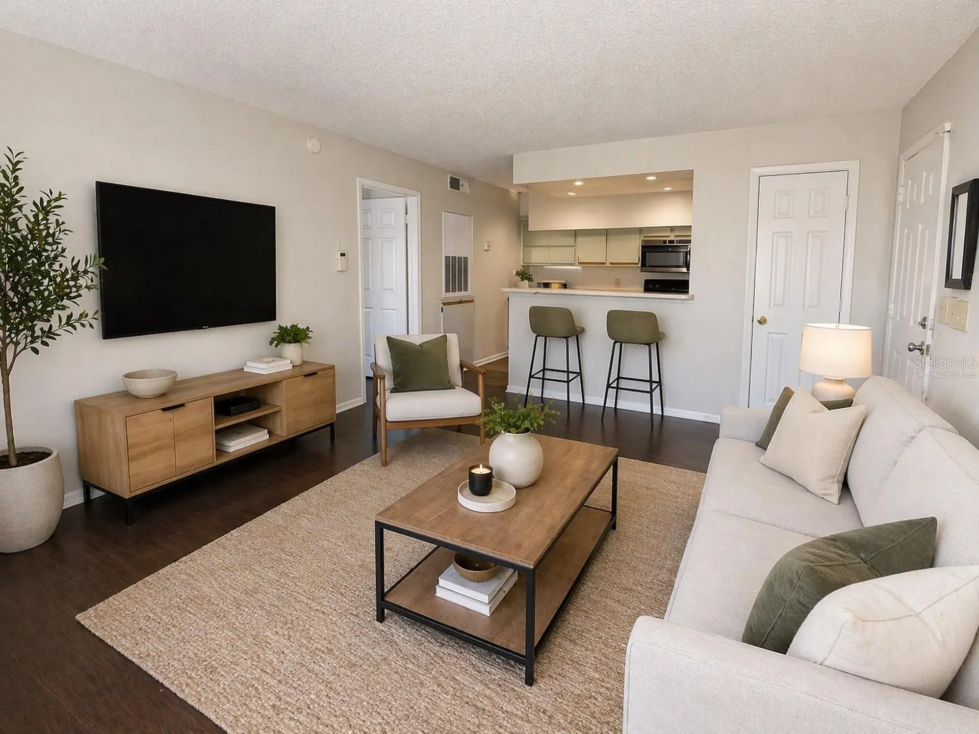 5500 Devonbriar Way Orlando FL 32822