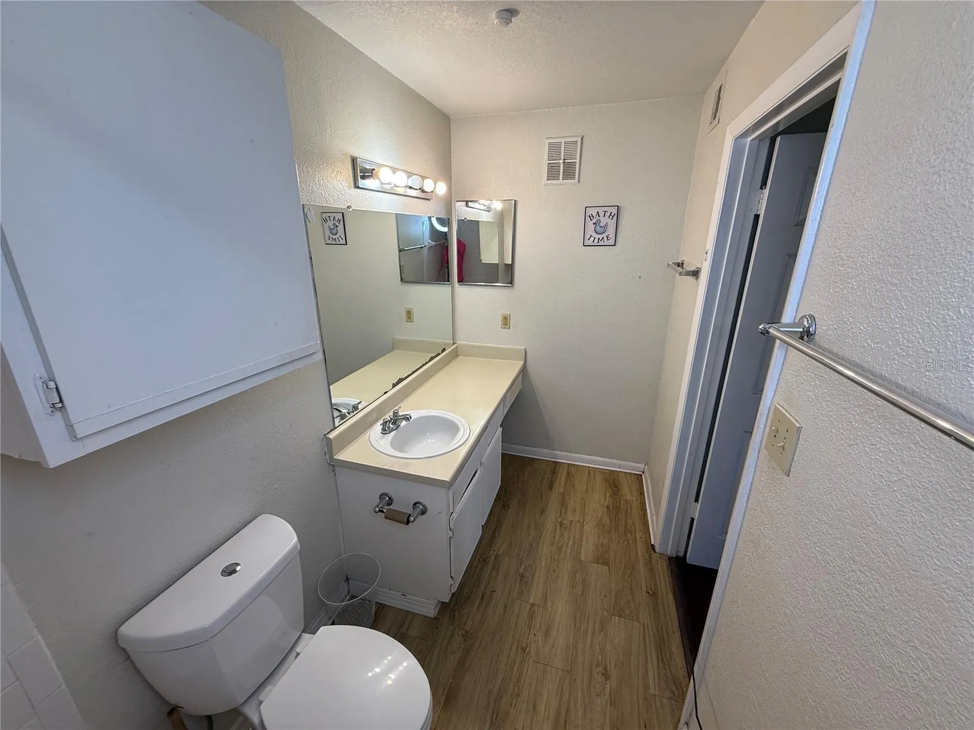 5500 Devonbriar Way Orlando FL 32822