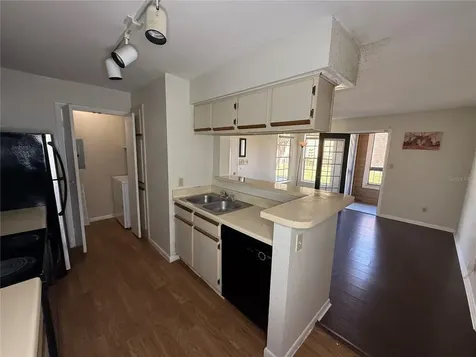 5500 Devonbriar Way Orlando FL 32822