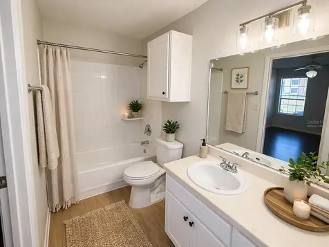 5500 Devonbriar Way Orlando FL 32822