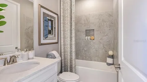 7759 Waning Moon Way Sarasota FL 34241