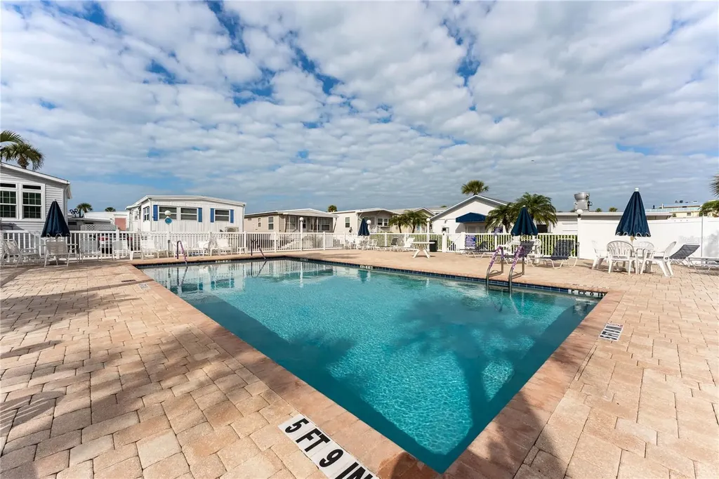 3710 Gulf Of Mexico Drive Longboat Key FL 34228