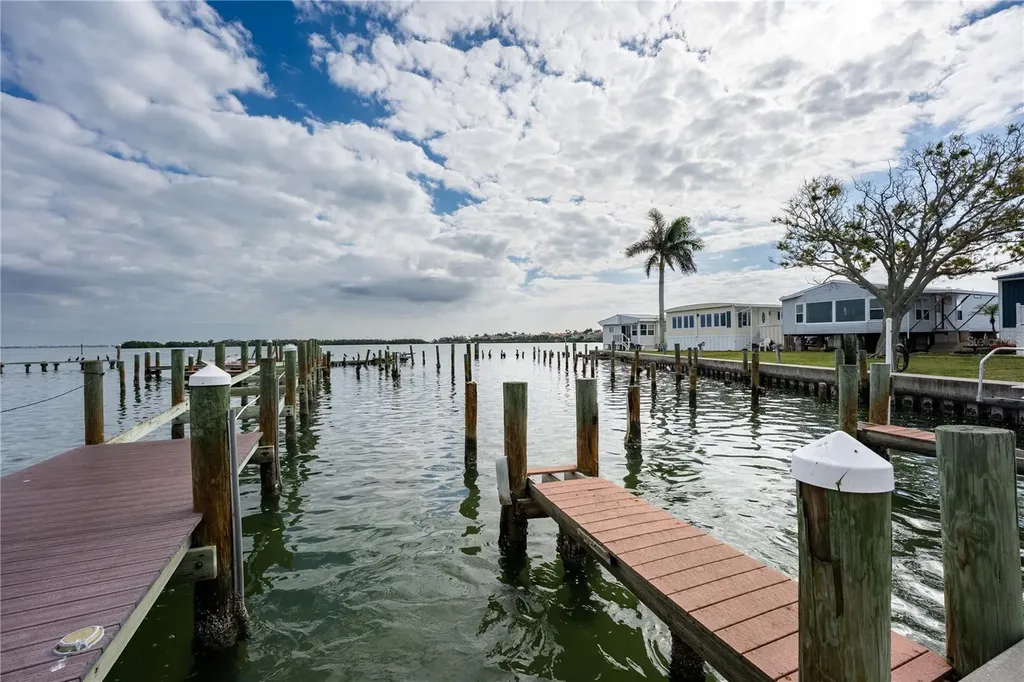 3710 Gulf Of Mexico Drive Longboat Key FL 34228