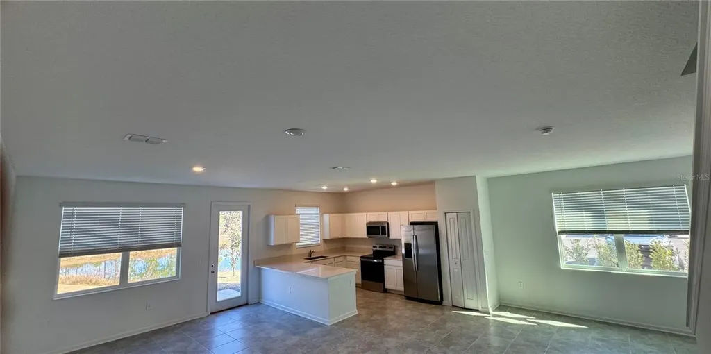 93 Nine Iron Drive Davenport FL 33896