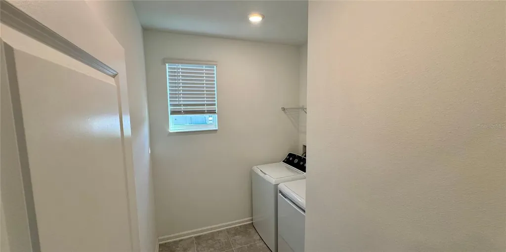 93 Nine Iron Drive Davenport FL 33896