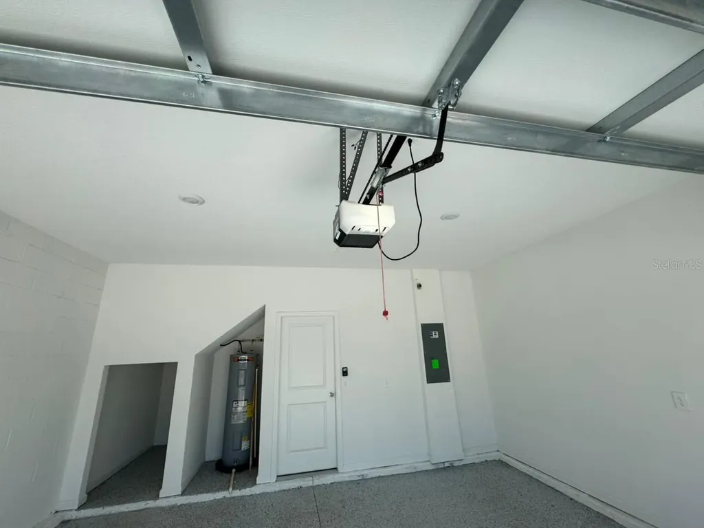 93 Nine Iron Drive Davenport FL 33896