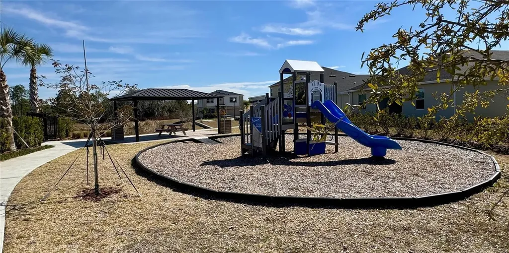 93 Nine Iron Drive Davenport FL 33896