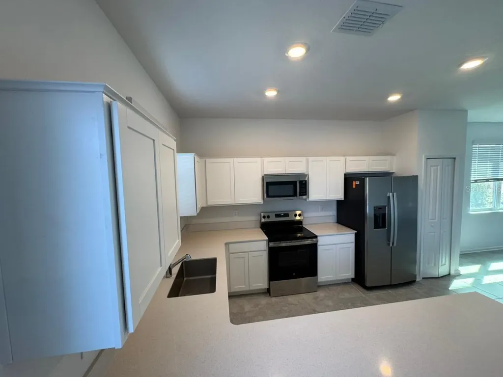 93 Nine Iron Drive Davenport FL 33896