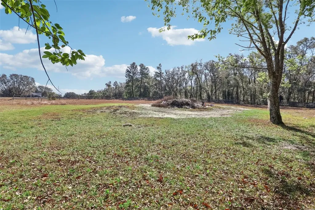 36530 Lazy B Lane Eustis FL 32736