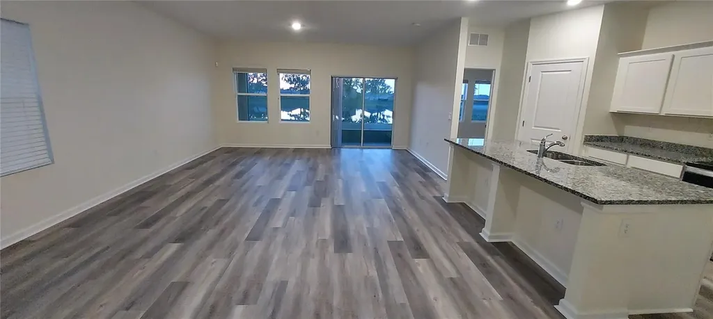 856 Kings Pine Court Ruskin FL 33570
