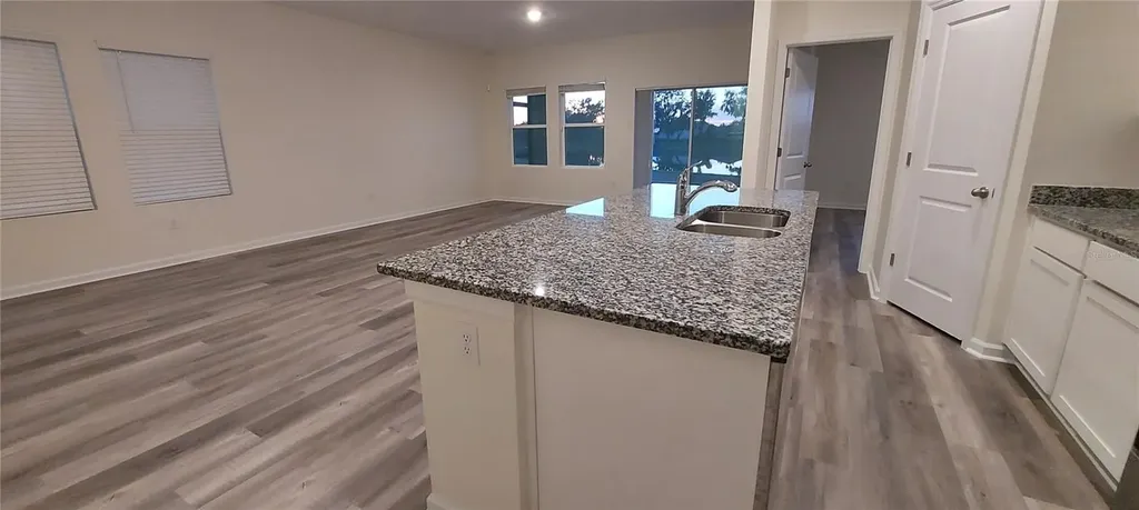 856 Kings Pine Court Ruskin FL 33570