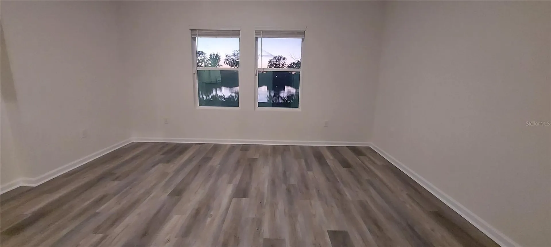 856 Kings Pine Court Ruskin FL 33570