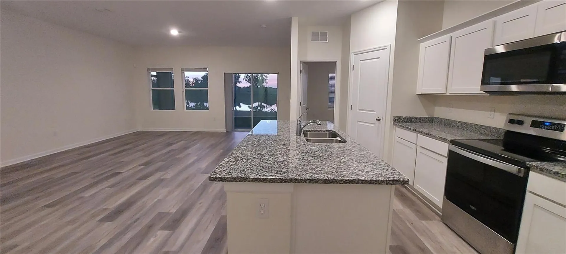 856 Kings Pine Court Ruskin FL 33570