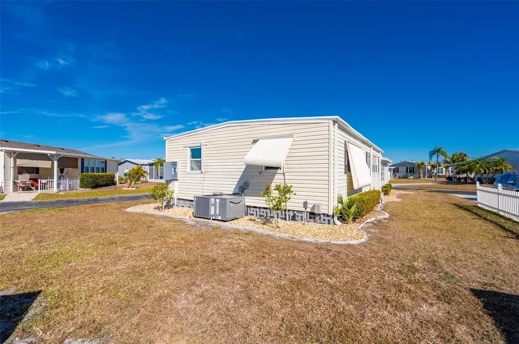 1000 Kings Highway Port Charlotte FL 33980
